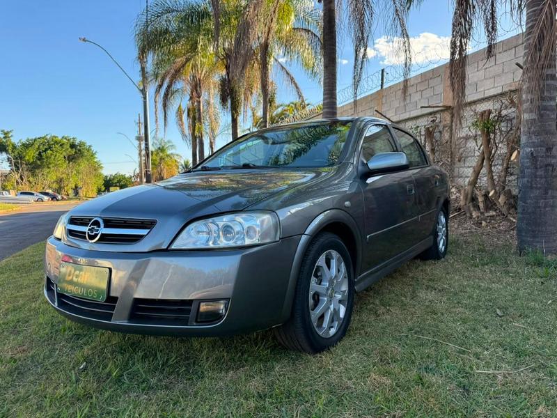 CHEVROLET ASTRA SEDAN ADVANTAGE