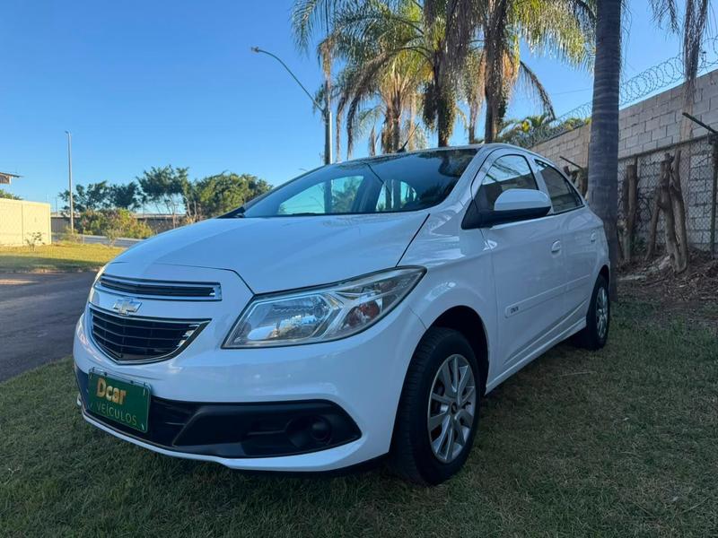 CHEVROLET ONIX 1.0 LT