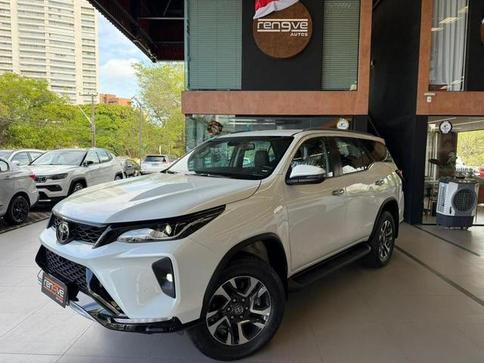 TOYOTA SW4 DSL 4X4 SRX PLATINUM AT 7S