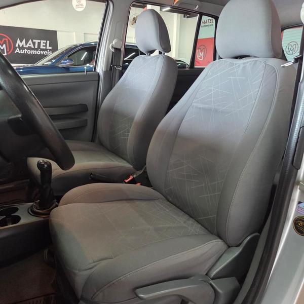 Volkswagen SpaceFox Comfortline 1.6 Mi 8V Total Flex - foto 11