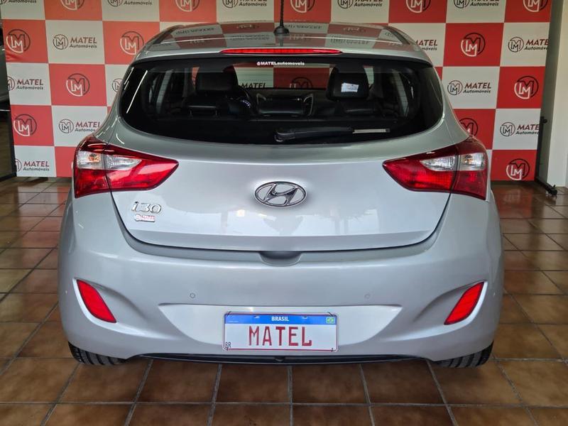Hyundai i30 1.8 16V Automático 5P - foto 5