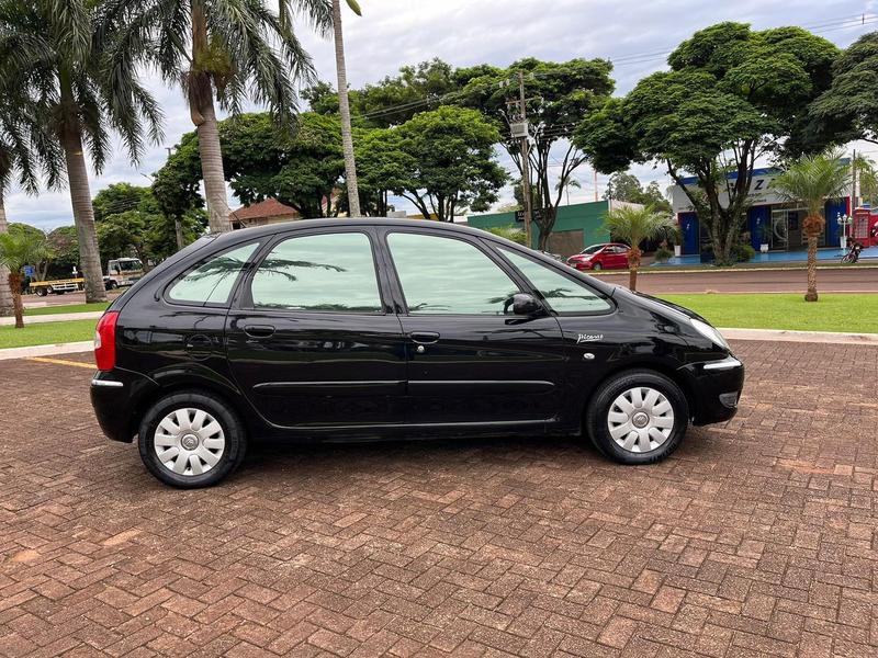 Citroën C4 Grand Picasso Exclusive 2.0 16V Automático - foto 5
