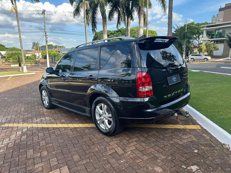 Ssangyong Rexton Rx 270 4X4 Xdi 27 Automático 4P - foto 6