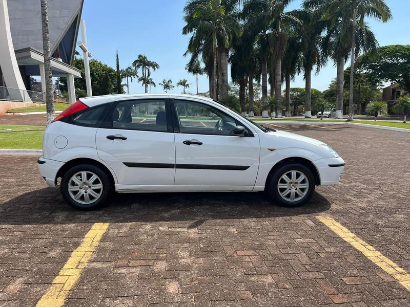 Ford Focus 20l Ha - foto 5