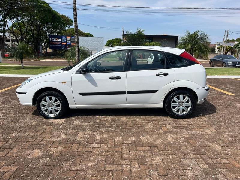 Ford Focus 20l Ha - foto 8