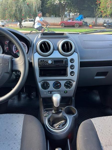 Ford Fiesta 1.0 - foto 10