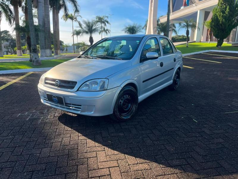 Chevrolet Corsa - foto 2