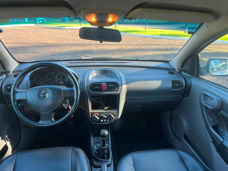 Chevrolet Corsa - foto 11