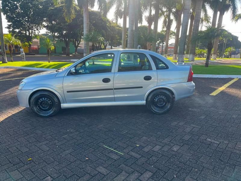 Chevrolet Corsa - foto 9