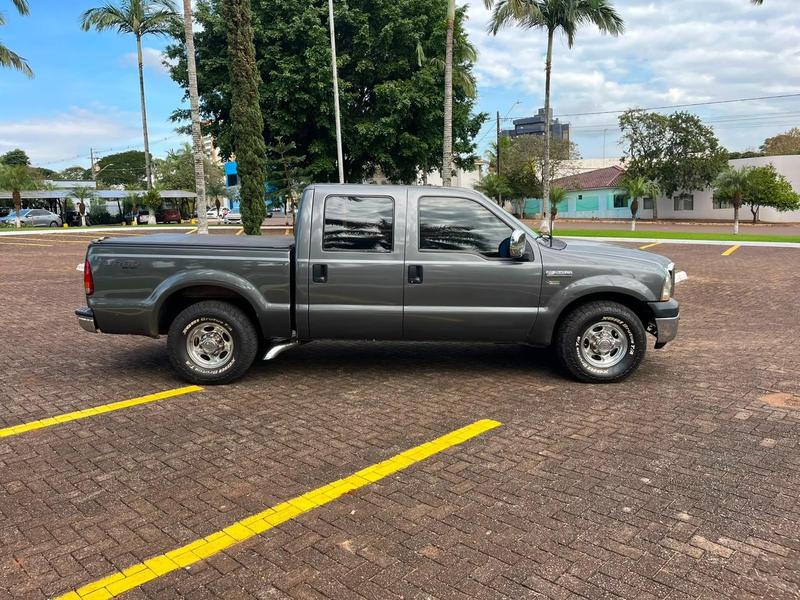 Ford F-250 XLT 42 180cv Cd Tb Diesel - foto 4