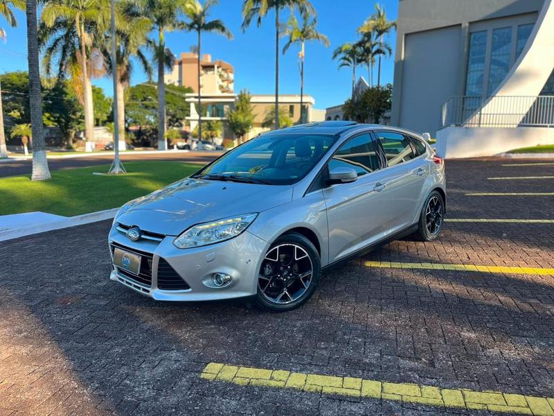 Ford Focus Titanium 2.0 16vaut 5P Flex - foto 9