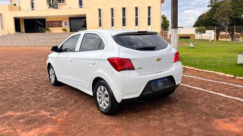 Chevrolet Onix 1.0 Mt LT - foto 7