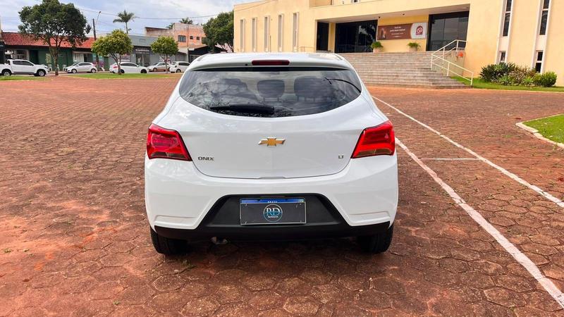 Chevrolet Onix 1.0 Mt LT - foto 6