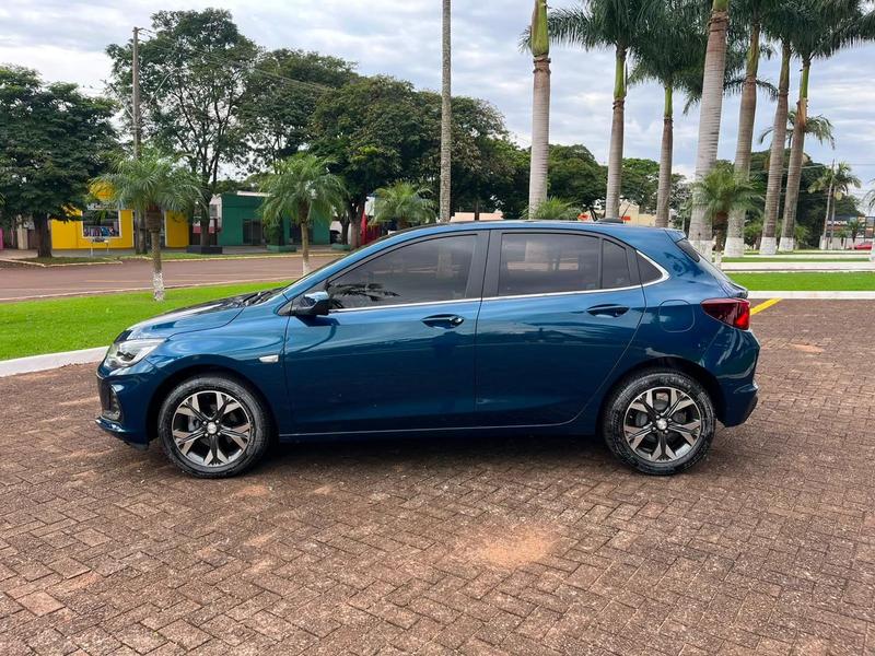 Chevrolet Onix 10tat - foto 8