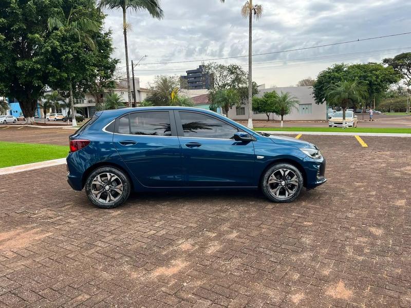 Chevrolet Onix 10tat - foto 4