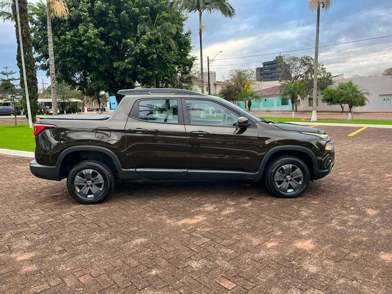 Fiat Toro Freedom 1.8 16V Flex Automático - foto 4