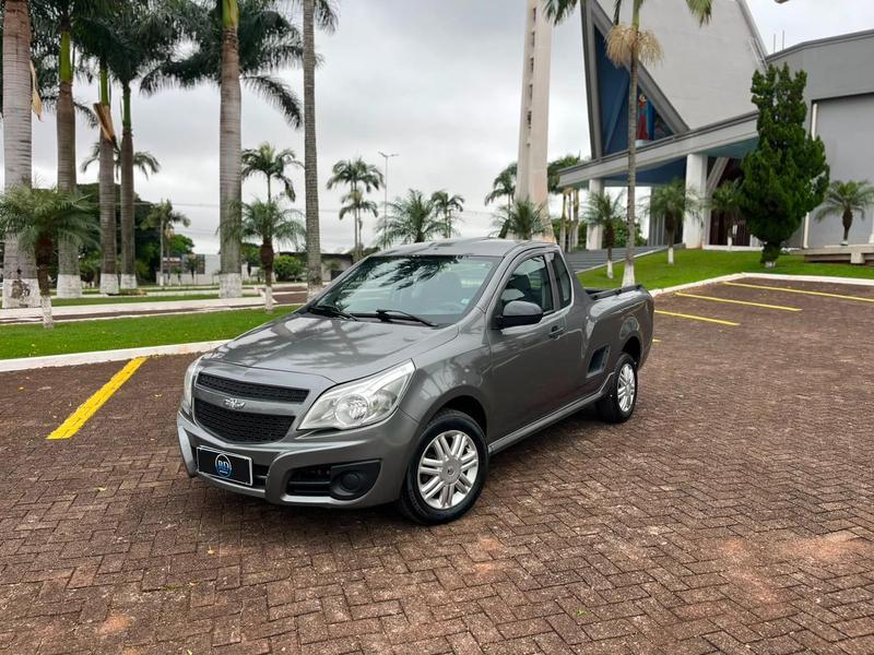Chevrolet Montana Ls2 - foto 9