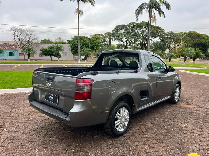 Chevrolet Montana Ls2 - foto 5