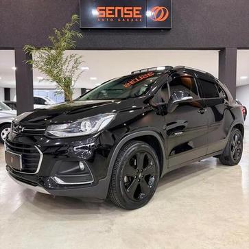 CHEVROLET TRACKER MIDNIGHT