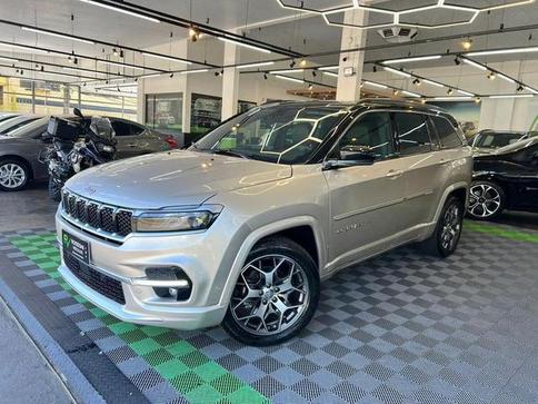 JEEP COMMANDER OVERLAND T270