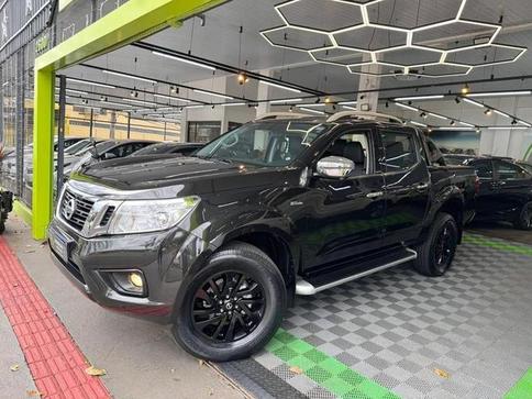 NISSAN FRONTIER LE X4