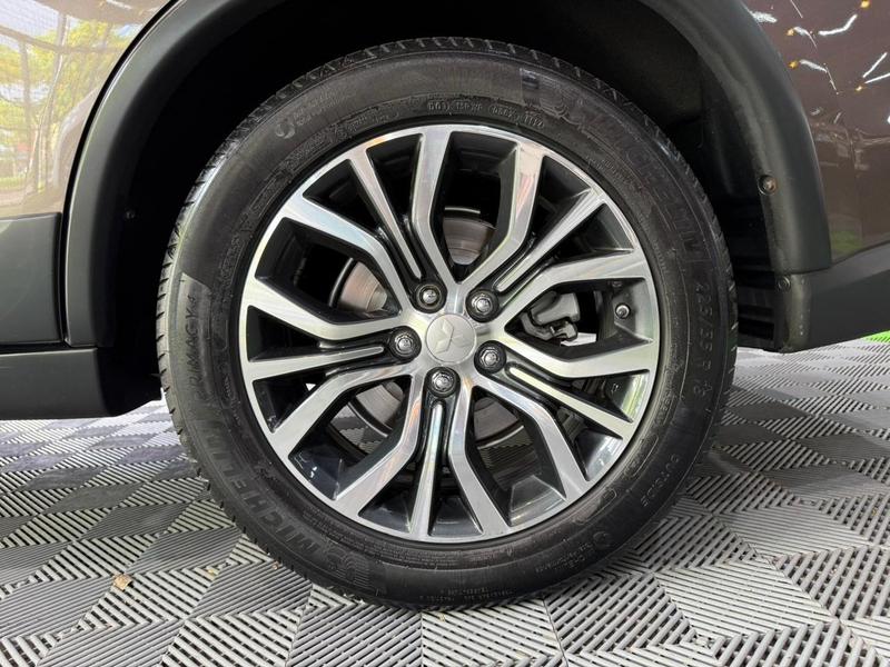 Mitsubishi Outlander Mmc Outlander 30 GT 2018 Londrina Parana - foto 20