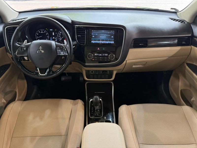 Mitsubishi Outlander Mmc Outlander 30 GT 2018 Londrina Parana - foto 11