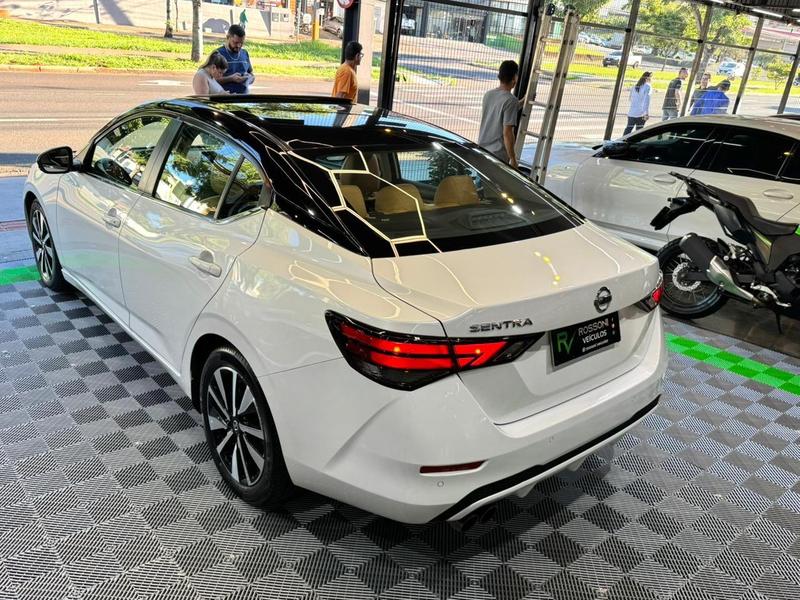 Nissan Sentra exc cvt - foto 6
