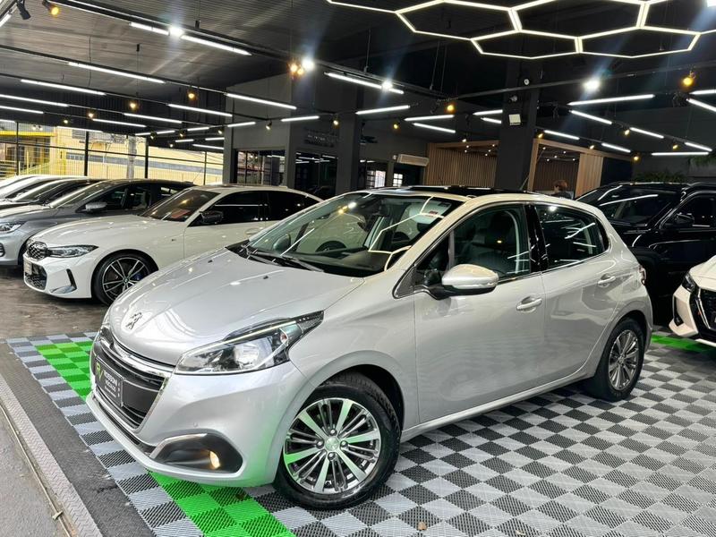 Peugeot 208 2017 à venda