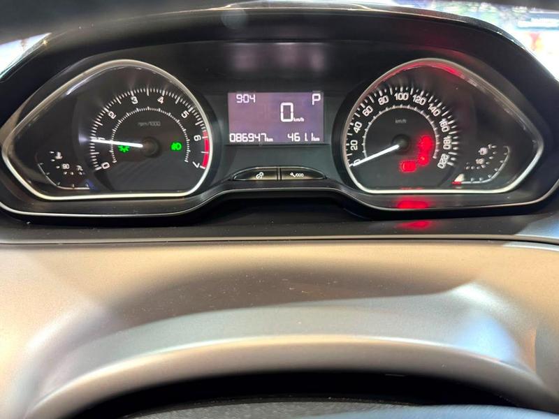 Peugeot 208 Griffe At - foto 19
