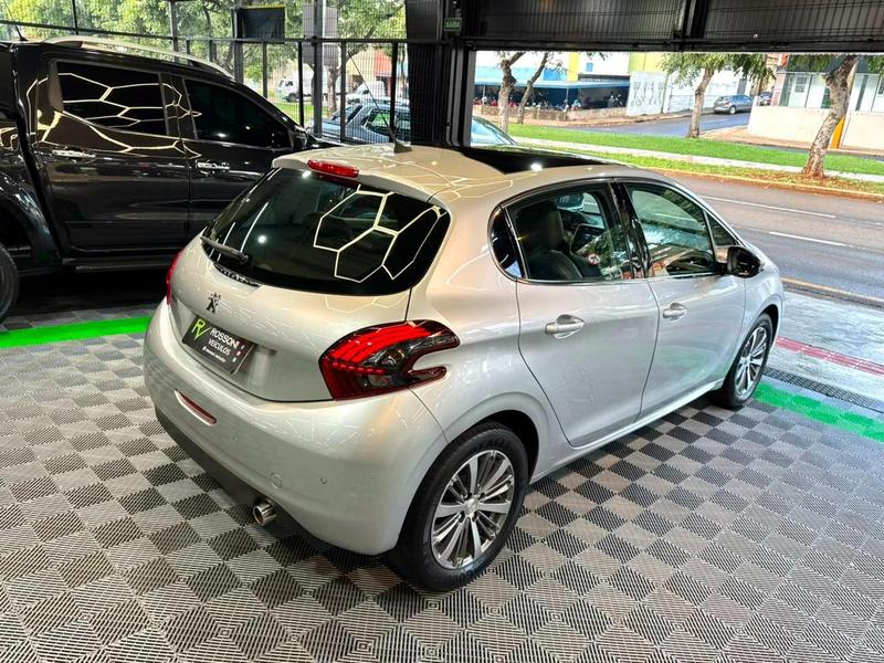 Peugeot 208 Griffe At - foto 4