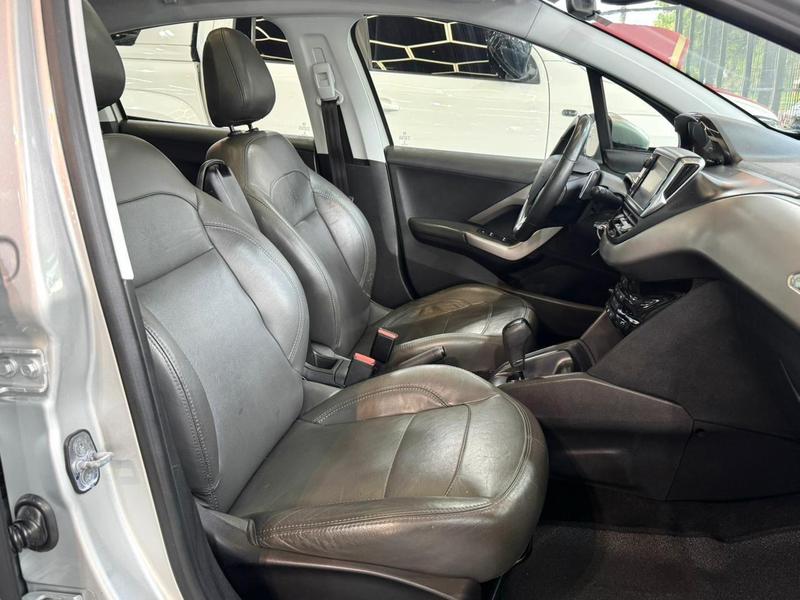 Peugeot 208 griffe at - foto 13