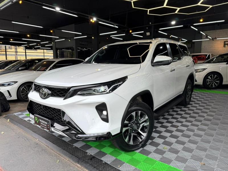 Toyota SW4 2025 à venda