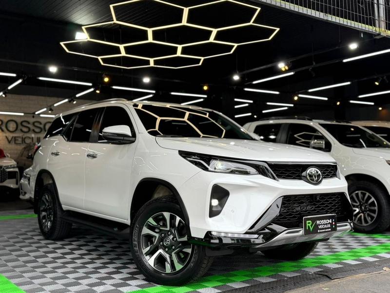 Toyota SW4 Hilux Swsrxa4rd 2025 Londrina Parana - foto 8