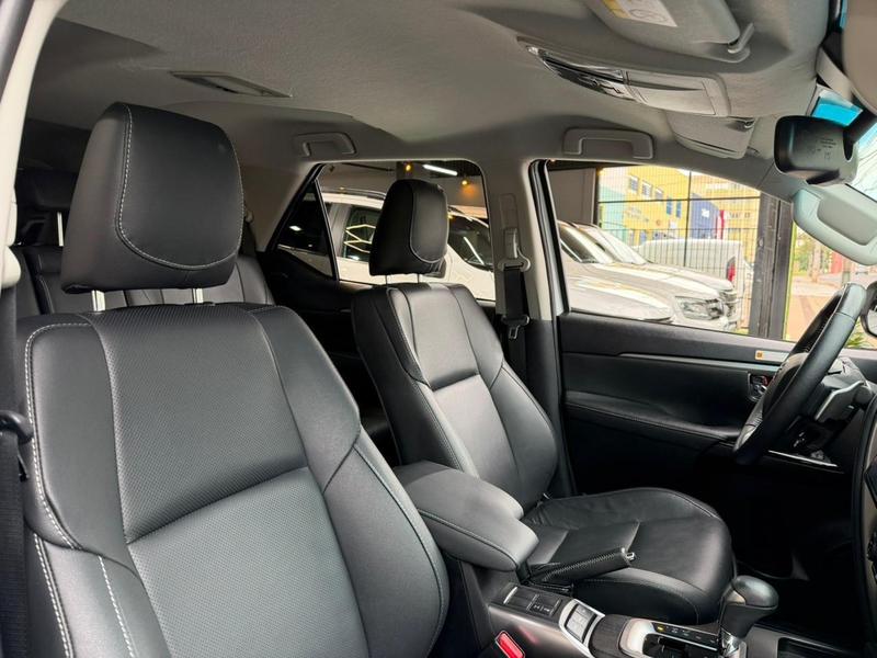 Toyota SW4 Hilux Swsrxa4rd 2025 Londrina Parana - foto 17