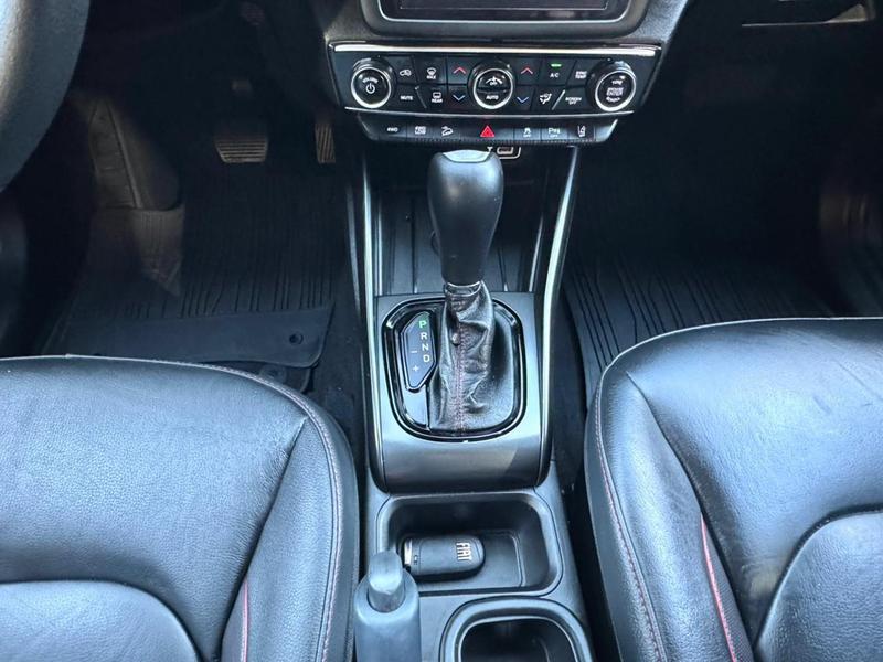 Fiat Toro ultra at9 4x4 - foto 18