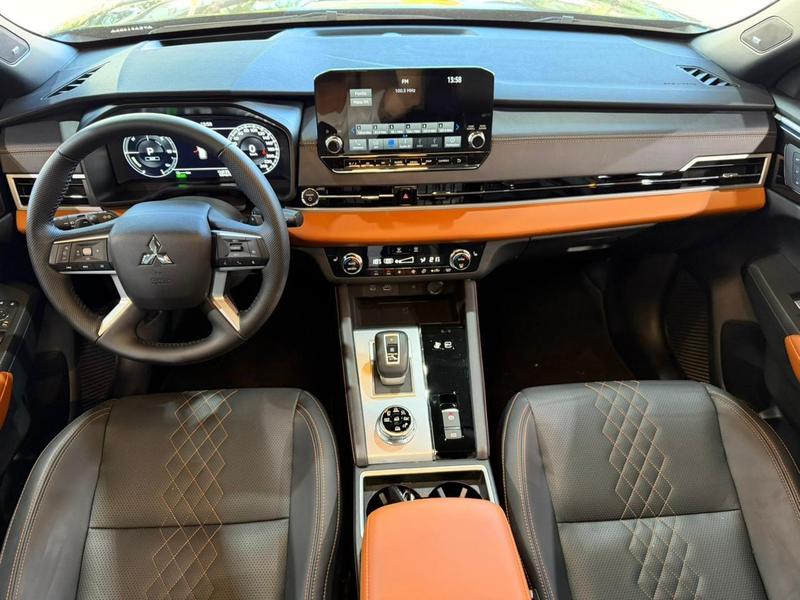 Mitsubishi Outlander signature 2.4 4x4 aut (h�b) - foto 13
