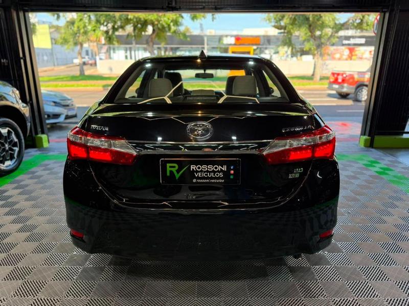Toyota Corolla xei20flex - foto 5
