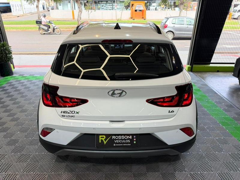 Hyundai HB20X diamond 1.6 flex 16v aut. - foto 5