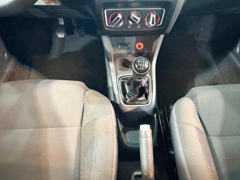 Volkswagen Fox run mbv - foto 17