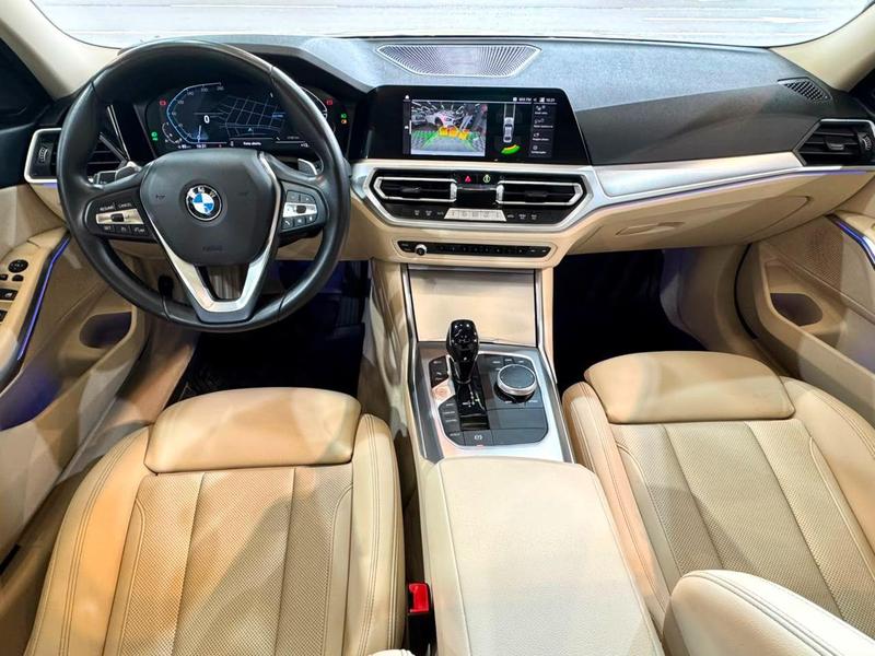 BMW 320i active flex - foto 11