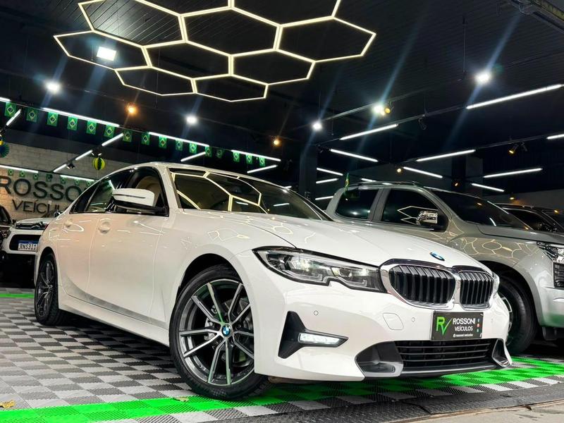 BMW 320i active flex - foto 3