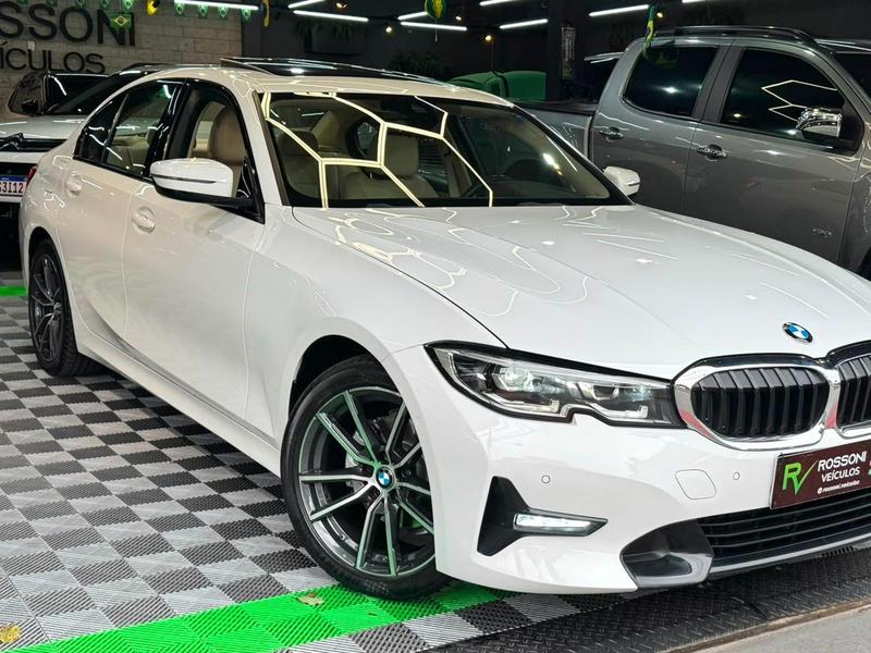 BMW 320i active flex - foto 9