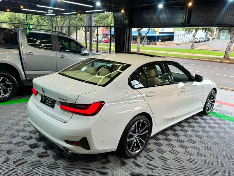 BMW 320i active flex - foto 4