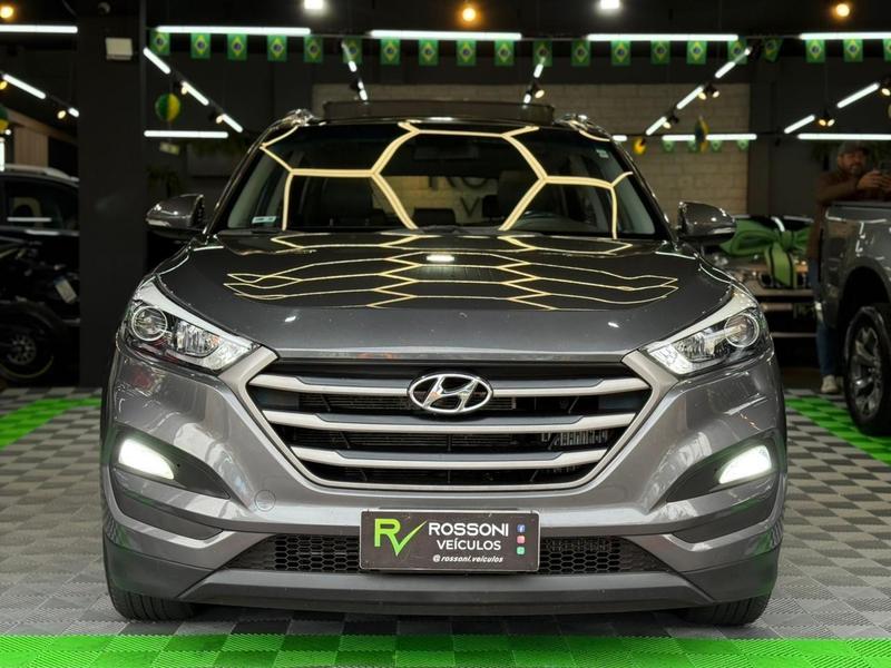 Hyundai Tucson turbo gls - foto 2