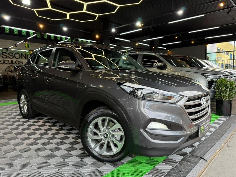 Hyundai Tucson turbo gls - foto 8