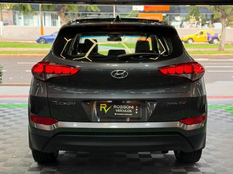 Hyundai Tucson turbo gls - foto 5