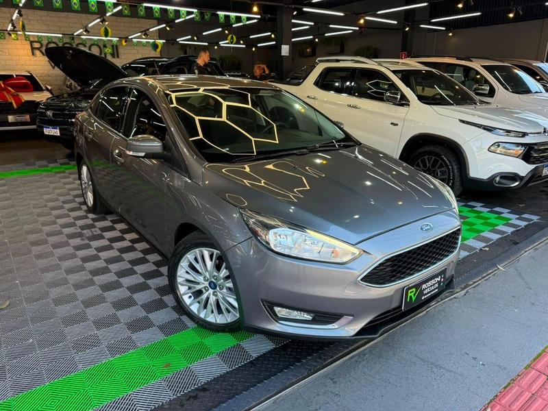 Ford Focus se at 2.0sc - foto 8