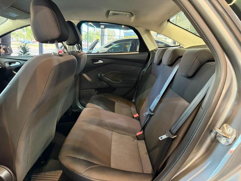 Ford Focus se at 2.0sc - foto 19