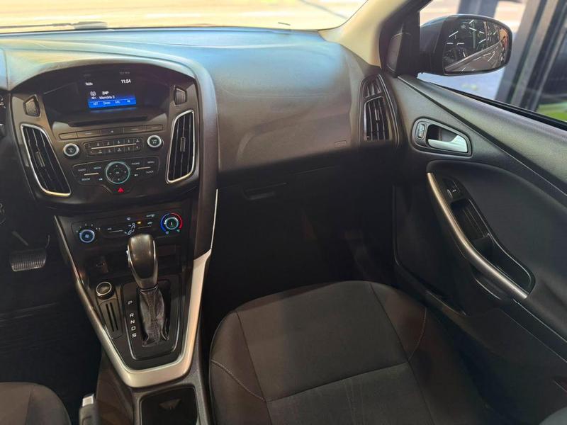 Ford Focus se at 2.0sc - foto 18